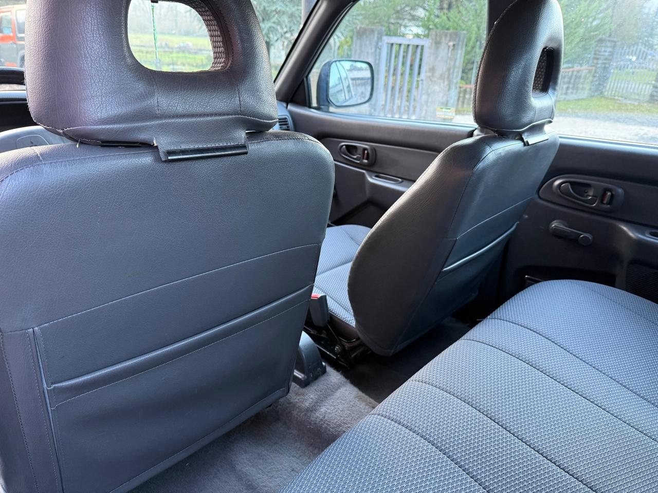 Mitsubishi L200 2.5 TDI 4WD Pick-up