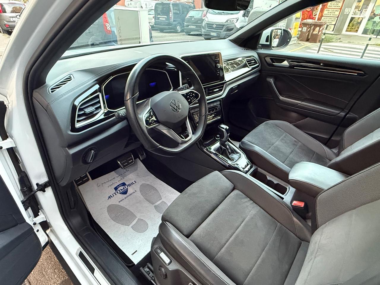 Volkswagen T-Roc 1.5 TSI DSG R-LINE PRONTA CONSEGNA