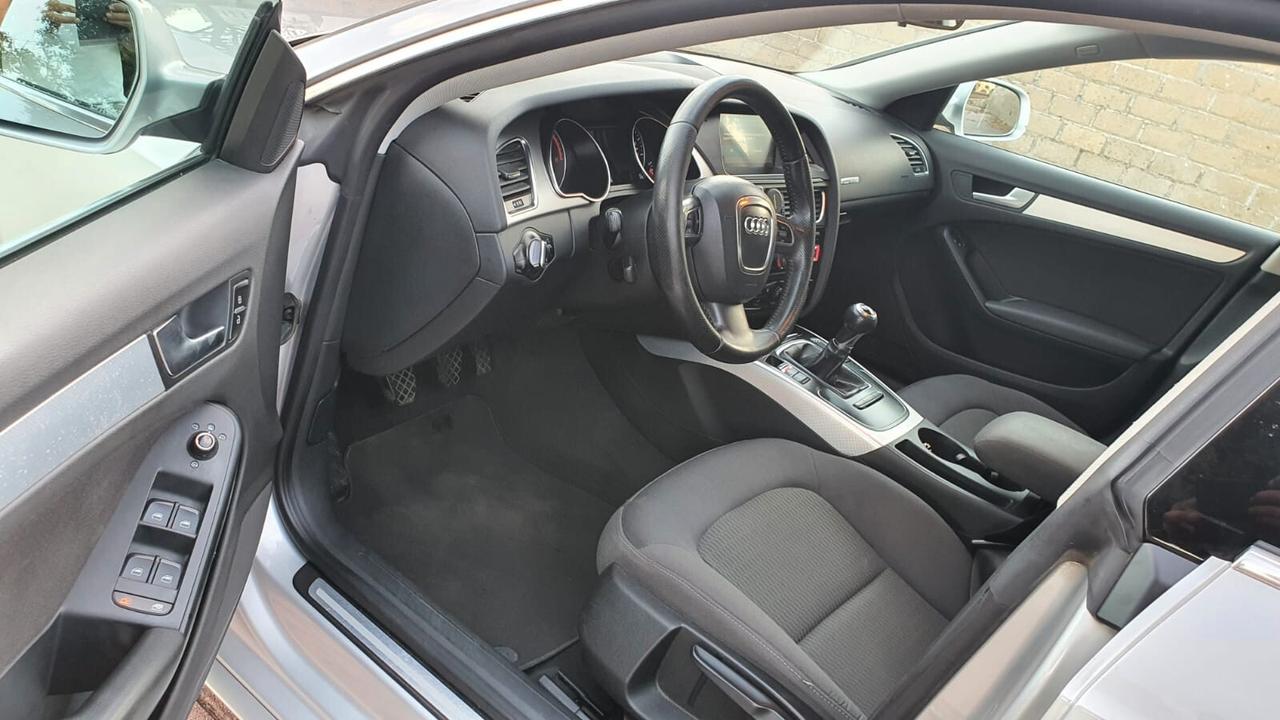 Audi A5 A 5 SP.B. 2.0 TDI 170CV - 6 MARCE S-LINE INT EST XENON CERCHIO 19 CRUISE CAMERA FULL LE