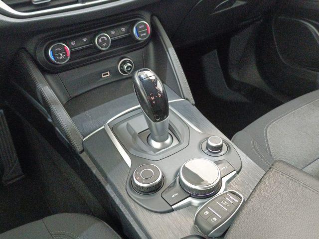 ALFA ROMEO Stelvio 2.2 Turbodiesel 190 CV AT8 Q4 Business