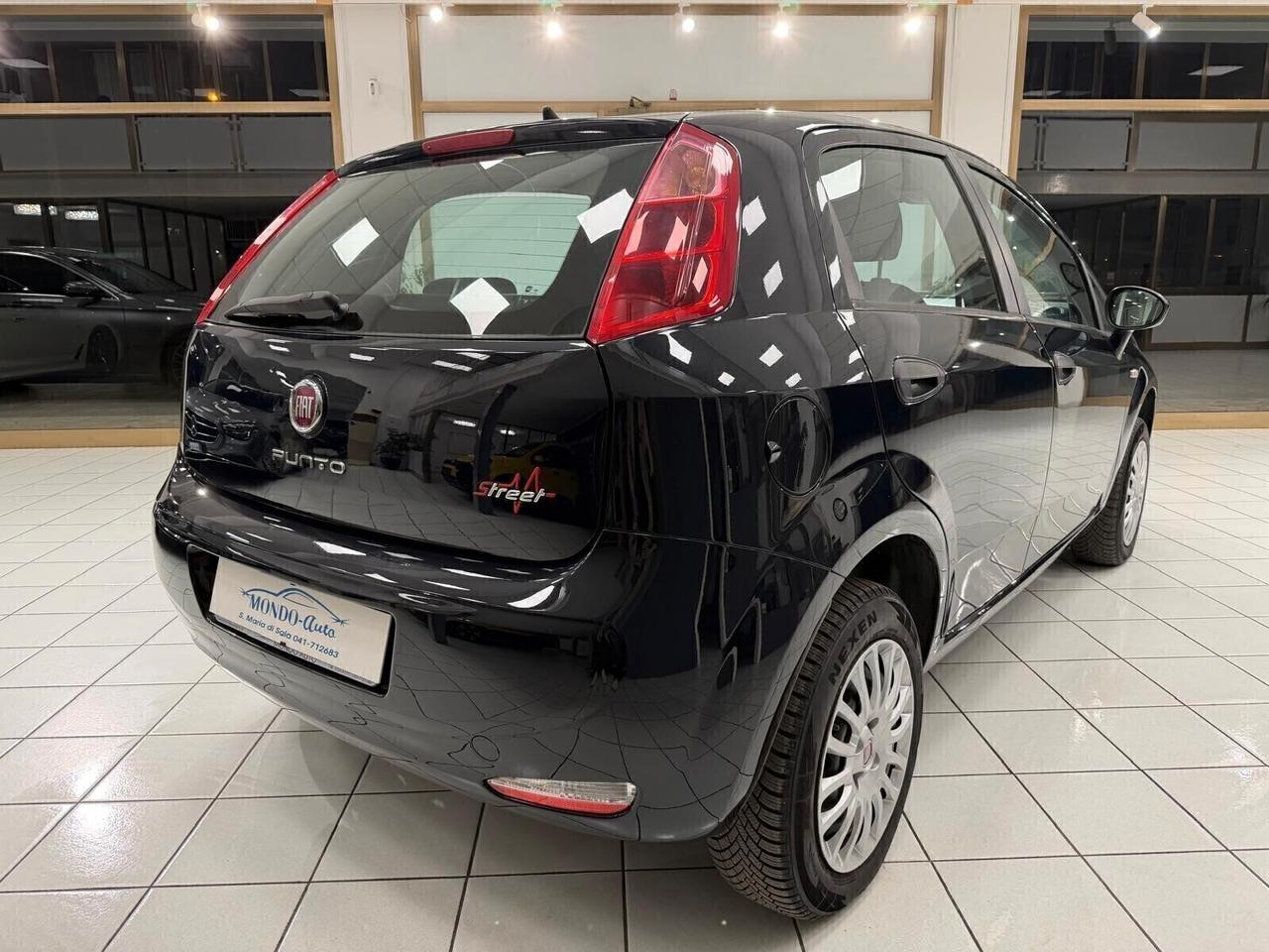 Fiat Punto 1.4 S&S 8V Metano Street 77cv NEOPATENTATI