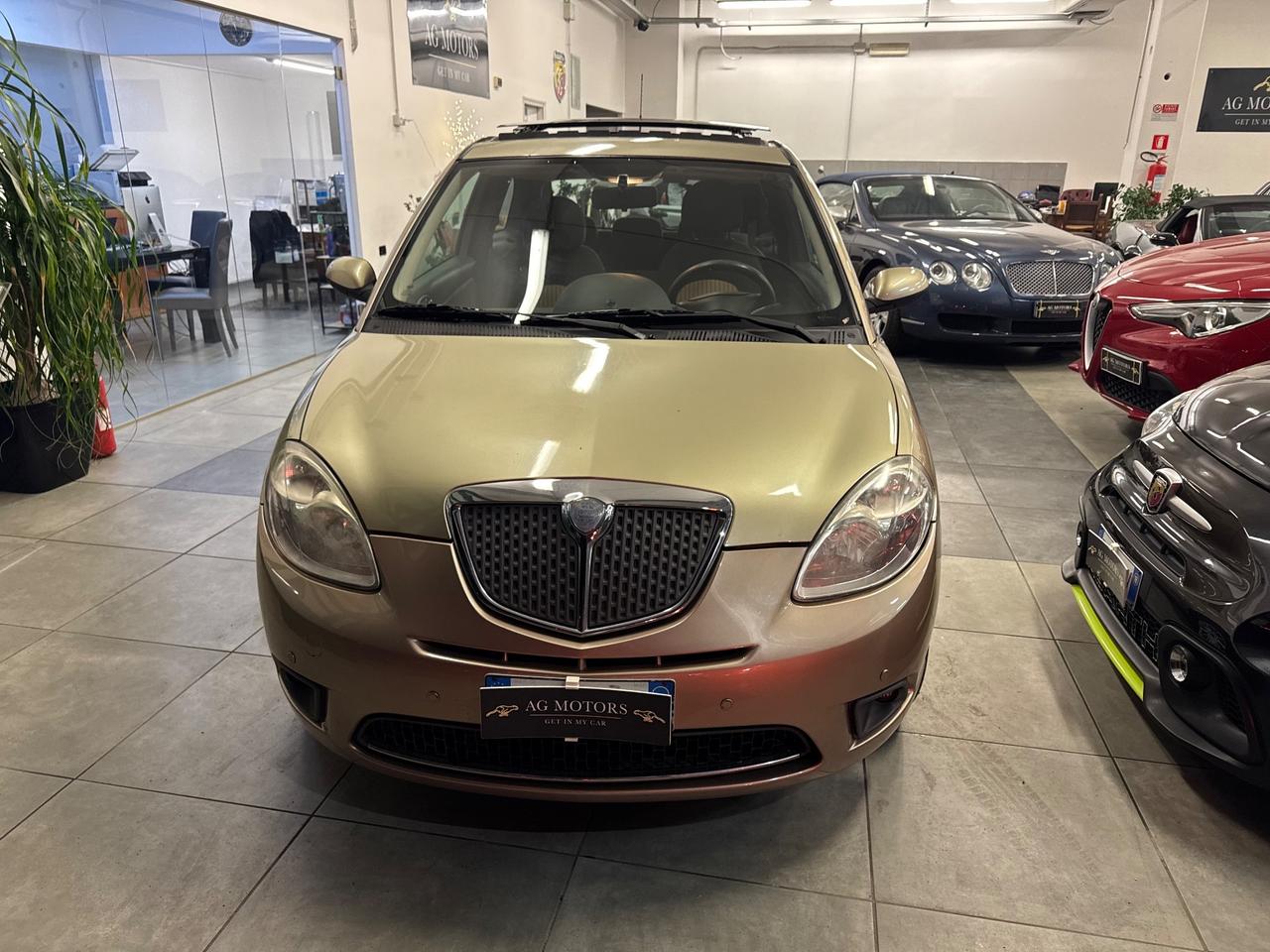 Lancia Ypsilon 1.3 MJT 90 CV diesel AUTOMATICA