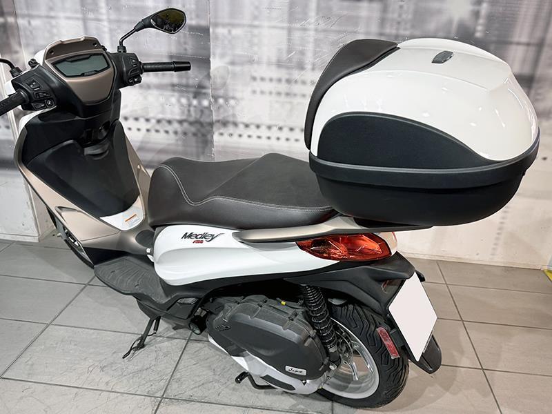 Piaggio Medley 150