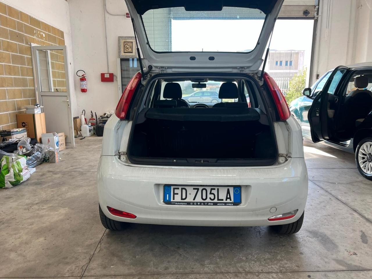 Fiat Punto 1.4 8V 5 porte Easypower 2016