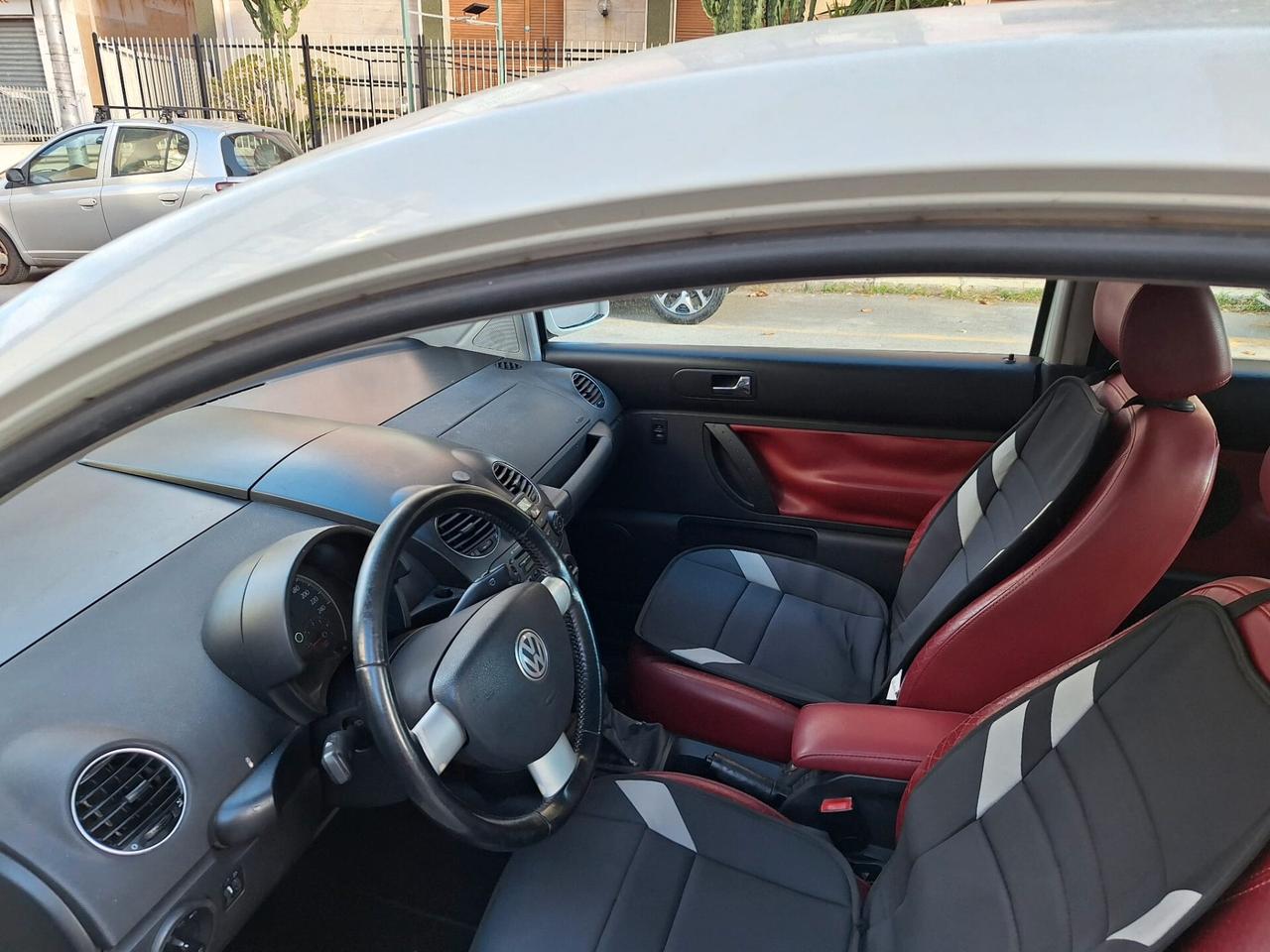 Volkswagen New Beetle 1.9 TDI 105CV