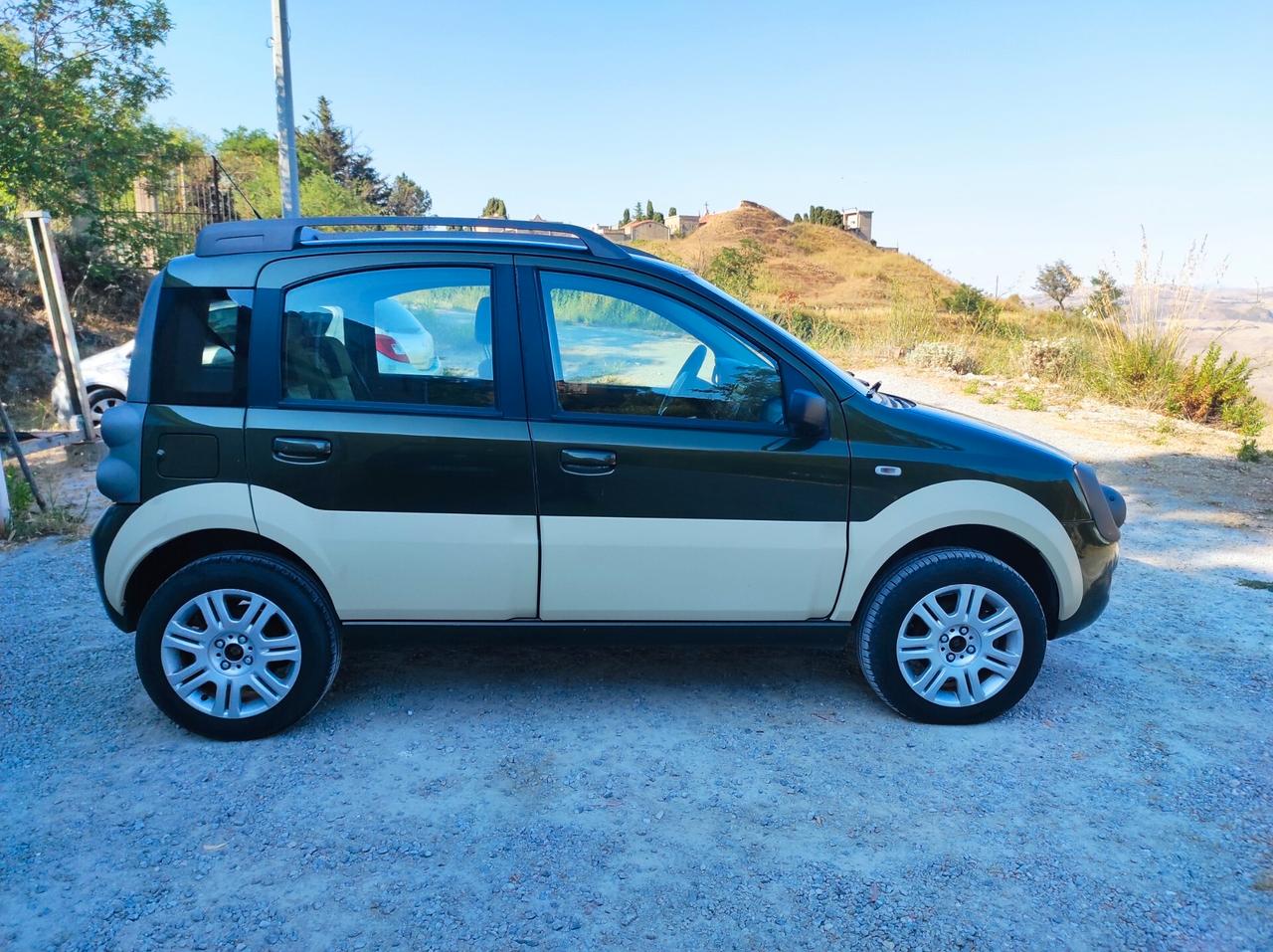 Fiat Panda 1.3 MJT 16V 4x4 Cross ELD