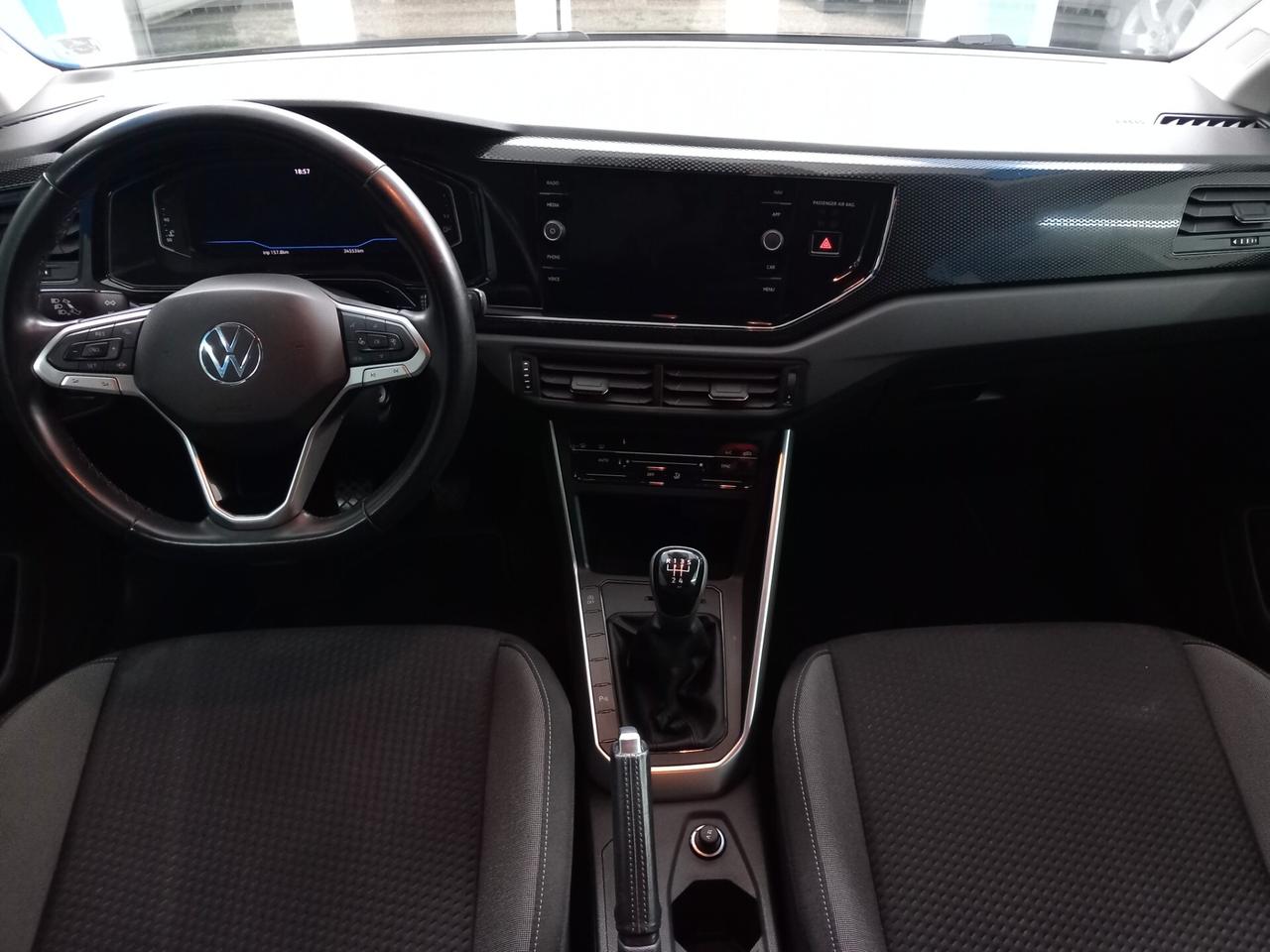 Volkswagen Polo anno 2022 benzina 1.0 km 34 mila