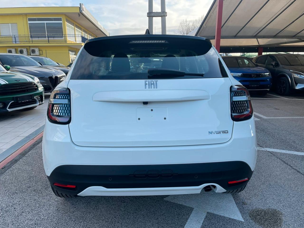 Fiat 600 Hybrid 100 CV DCT MHEV