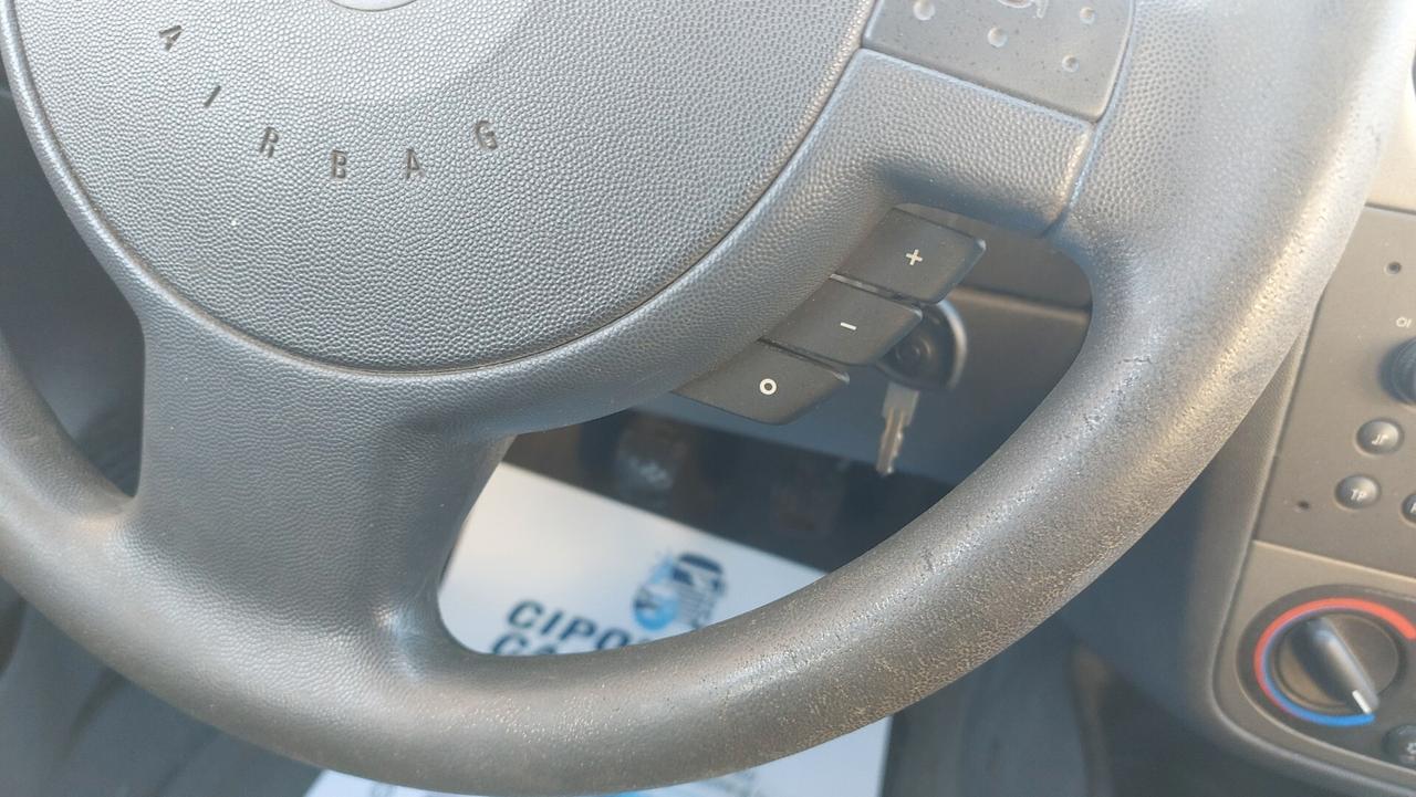 Opel Corsa COSMO 1.3 CDTi 70CV COME NUOVA