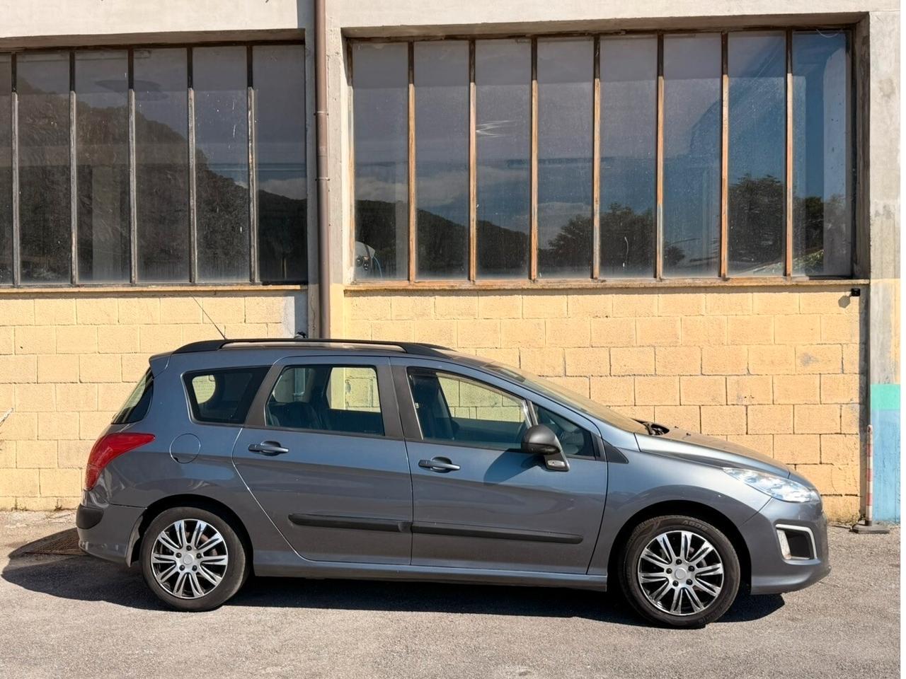 Peugeot 308 1.6 8V HDi 93CV SW Buisness