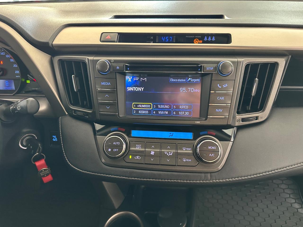 Toyota RAV 4 RAV4 2.2 D-4D 4WD Lounge