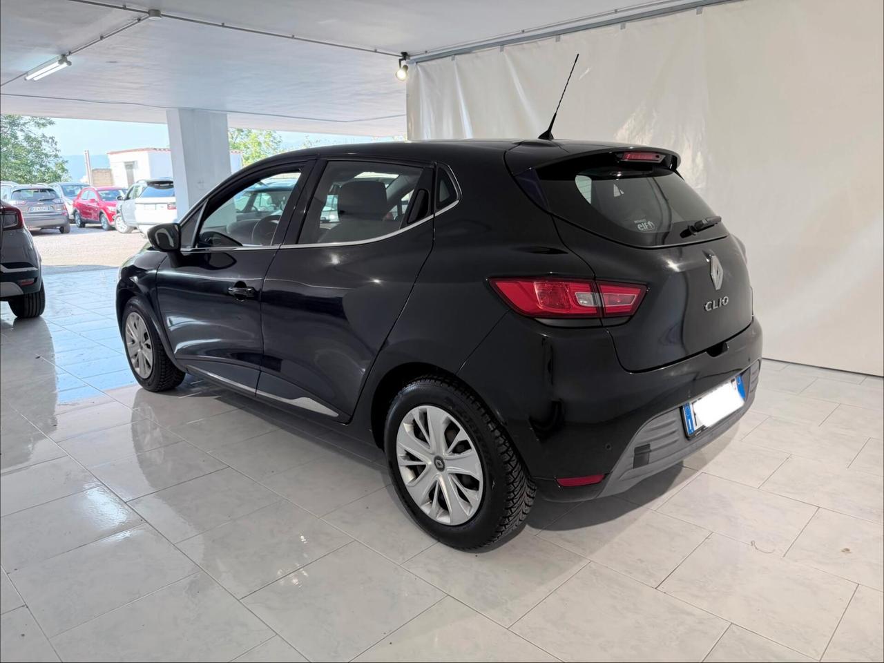 Renault Clio dCi 8V 75 CV Start&Stop 5 porte Energy Duel