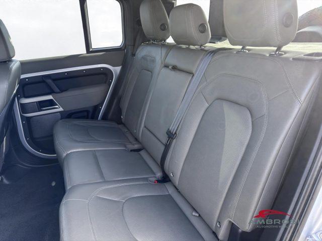 LAND ROVER Defender 110 3.0d i6 mhev SE awd 200cv auto - AUTOCARRO N1