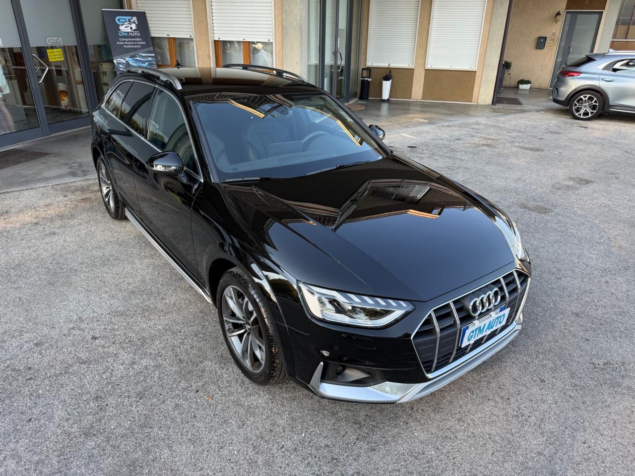 Audi A4 allroad 40 TDI 204 CV S tronic Identity Contrast
