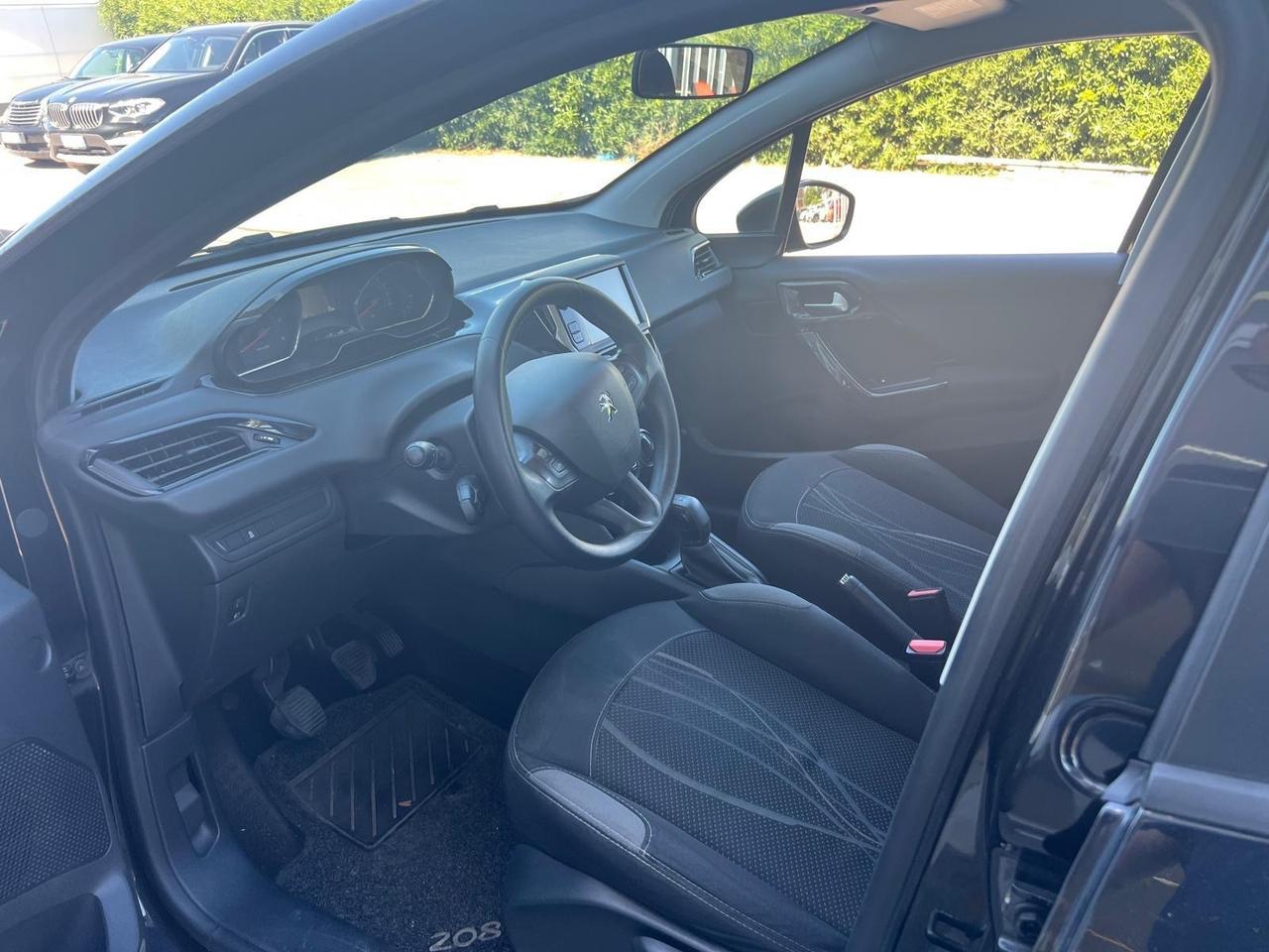 Peugeot 208 1.4 HDi 68 CV 5 porte Active 2014
