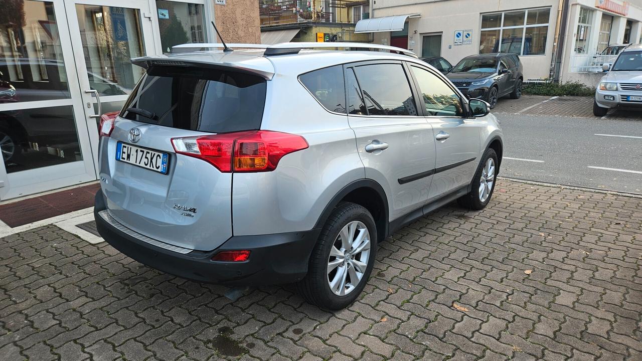 Toyota RAV 4 2.2 d-cat Active 4wd 150cv auto CAMERA-CRUISE