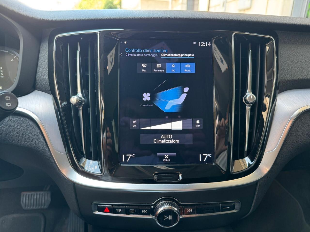 Volvo V60 B4 (d) Geartronic R-Design