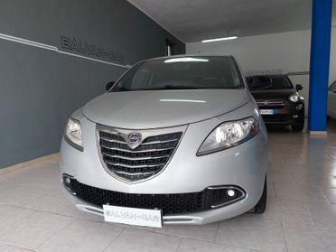 Lancia Ypsilon 1.3 MJT 16V 95 CV 5 porte S&S S Momodesign