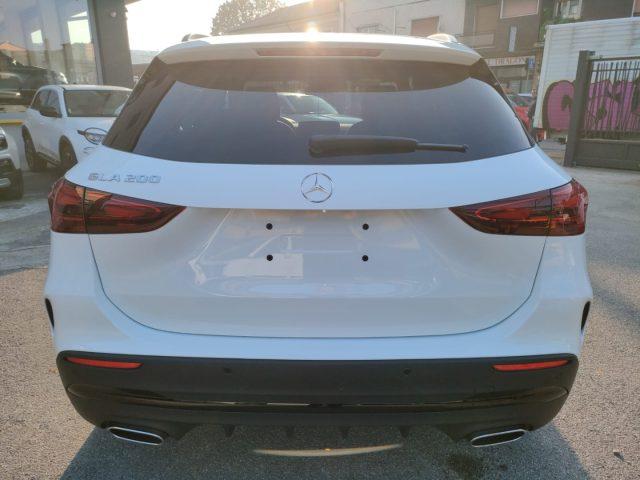 MERCEDES-BENZ GLA 200 Automatic AMG Line Advanced Plus