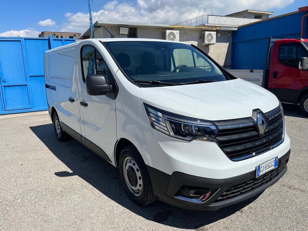 Renault trafic cargo-2.0 dci-2022