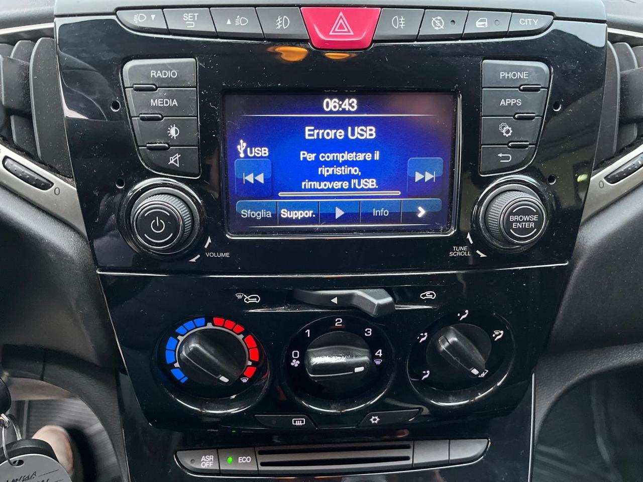 Lancia y 0.9 twinair benz.-cambio automatico-full-2016