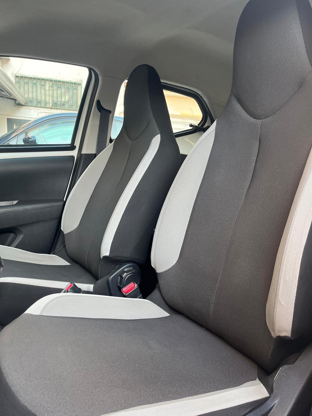 Toyota Aygo 1.0 VVT-i 69 CV x-business automatica