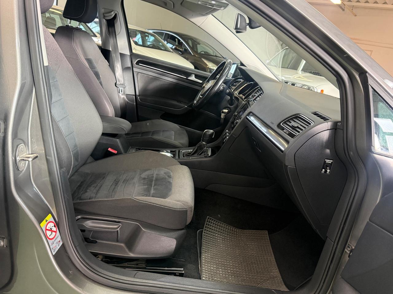 Volkswagen Golf 1.4 TGI DSG 5p. Highline BlueMotion