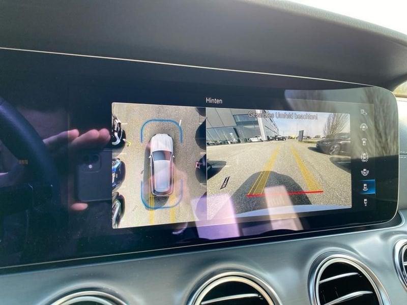 Mercedes-Benz Classe E E 220 d Mild hybrid S.W. AMG Line Night Pack tetto Camera 360°