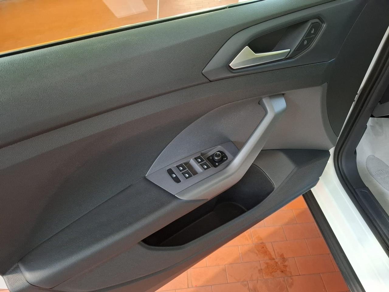 Volkswagen T-Cross 1.0 TSI 115 CV Advanced BMT full full optional