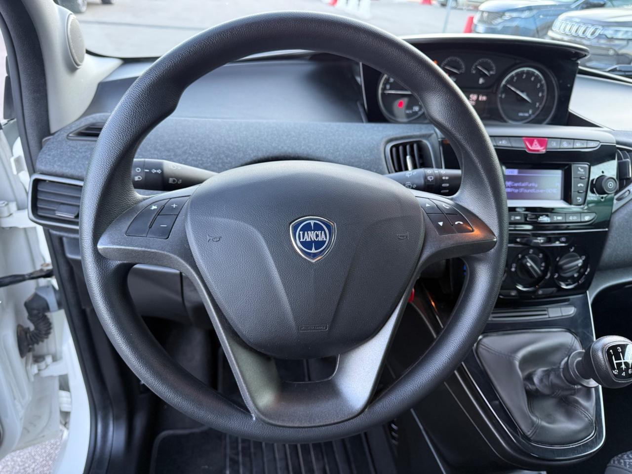 Lancia Ypsilon 1.0 69 Cv FireFly 5 porte S&S Hybrid Silver Plus