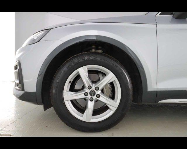 AUDI Q5 35 TDI S tronic Business Advanced