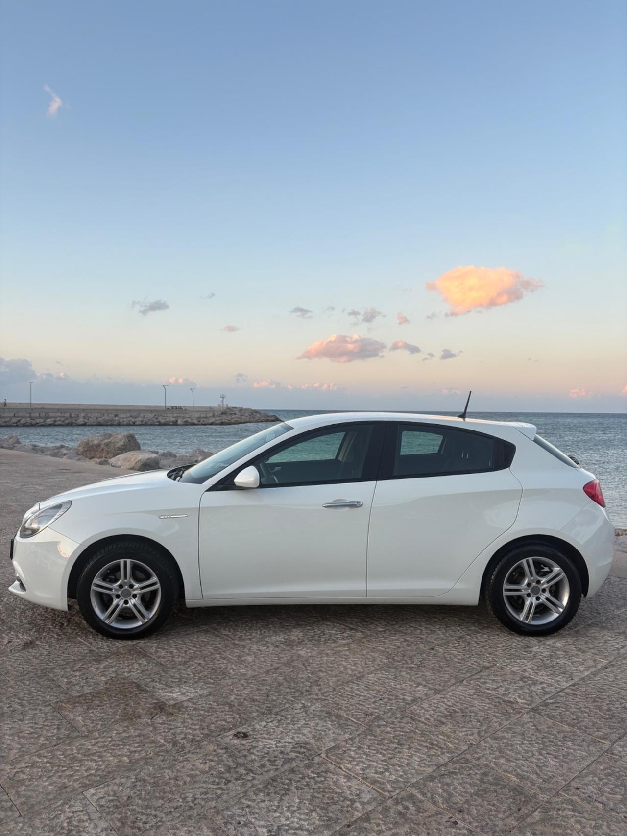 Alfa Romeo Giulietta 1.6 JTDm UNICO PROPRIETARIO