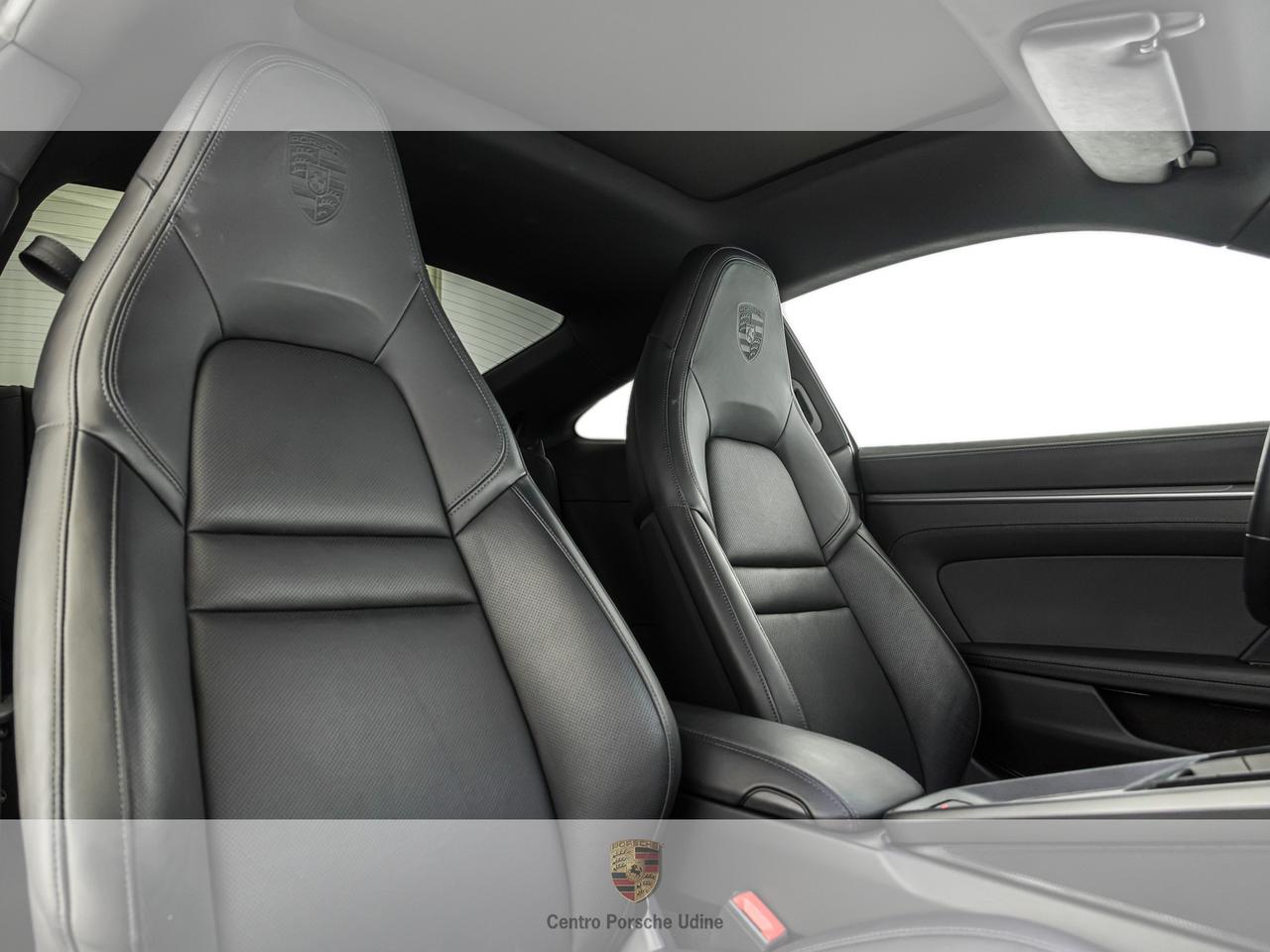Porsche 911 coupe 3.0 carrera 4s auto