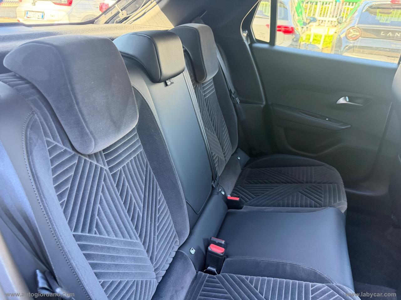 LANCIA Ypsilon Hybrid e-DCT LX