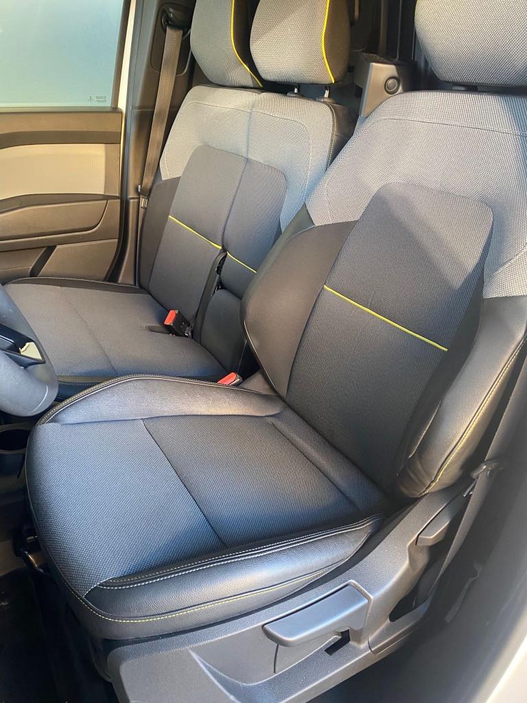 RENAULT Kangoo van 1.5 Blue dci 95cv Edition One open sesame