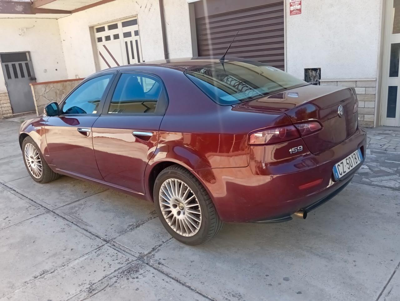 Alfa Romeo 159 1.9 JTDm Distinctive ben tenuta KM 178000