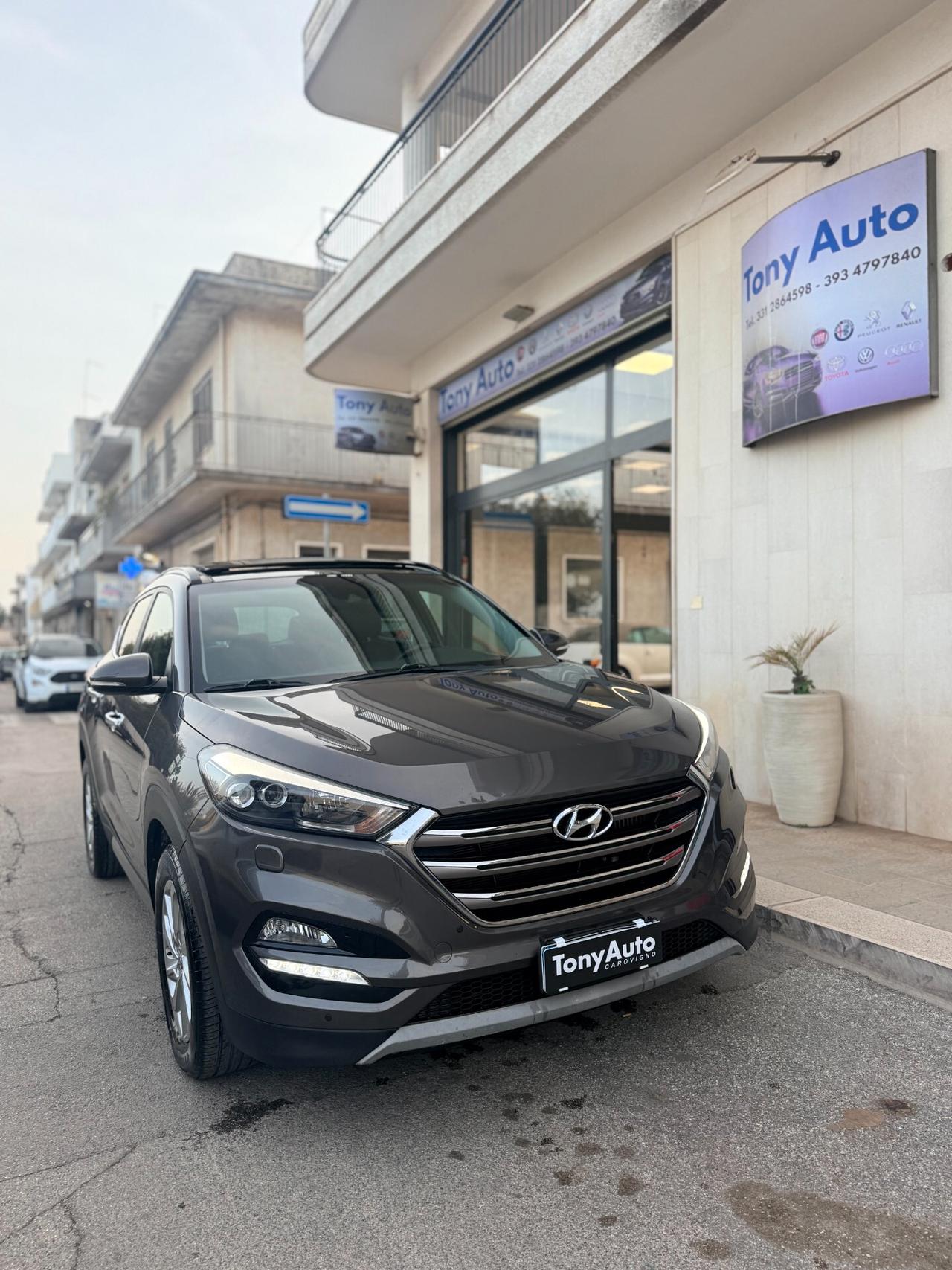 Hyundai Tucson 1.7 CRDi XPossibleTETTO APRIBILE,TELECAMERA,NAVI,ANDROID AUTO,BLUETOOTH,FULL LED,PELLE