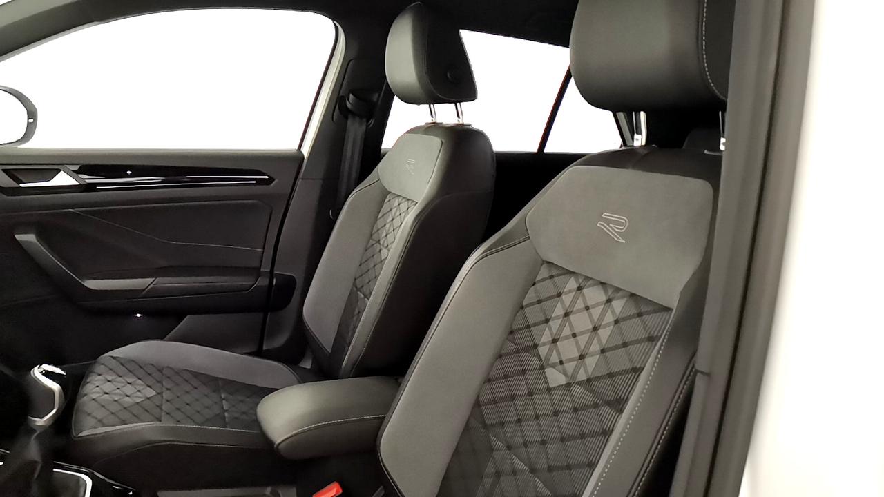 VOLKSWAGEN T-Roc 2022 - T-Roc 1.0 tsi R-Line 110cv