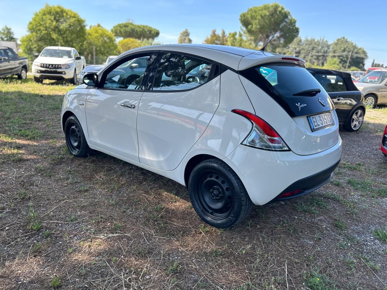 Lancia Ypsilon 1.2 69CV *GPL VALIDO 2027*NEOPATENTATI*