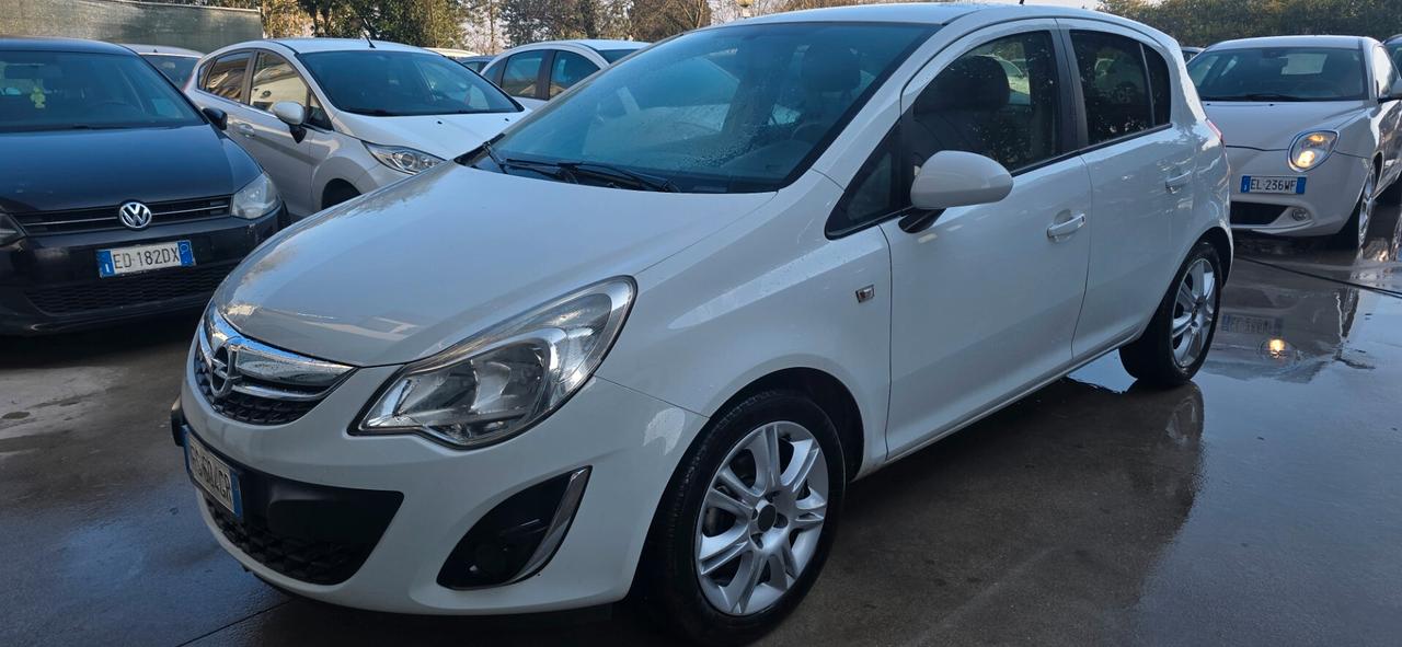 Opel Corsa 1.2 85CV 5 porte GPL-TECH Edition