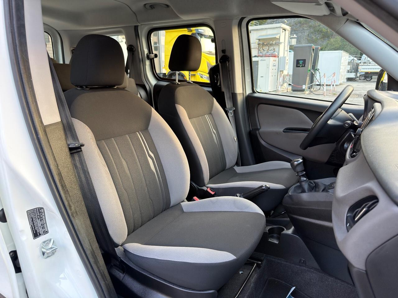 FIAT DOBLO 1.6 MJT 120cv 7 POSTI EURO 6 PERFETTA
