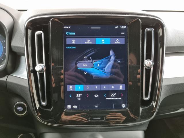 VOLVO XC40 B4 AWD automatico Core