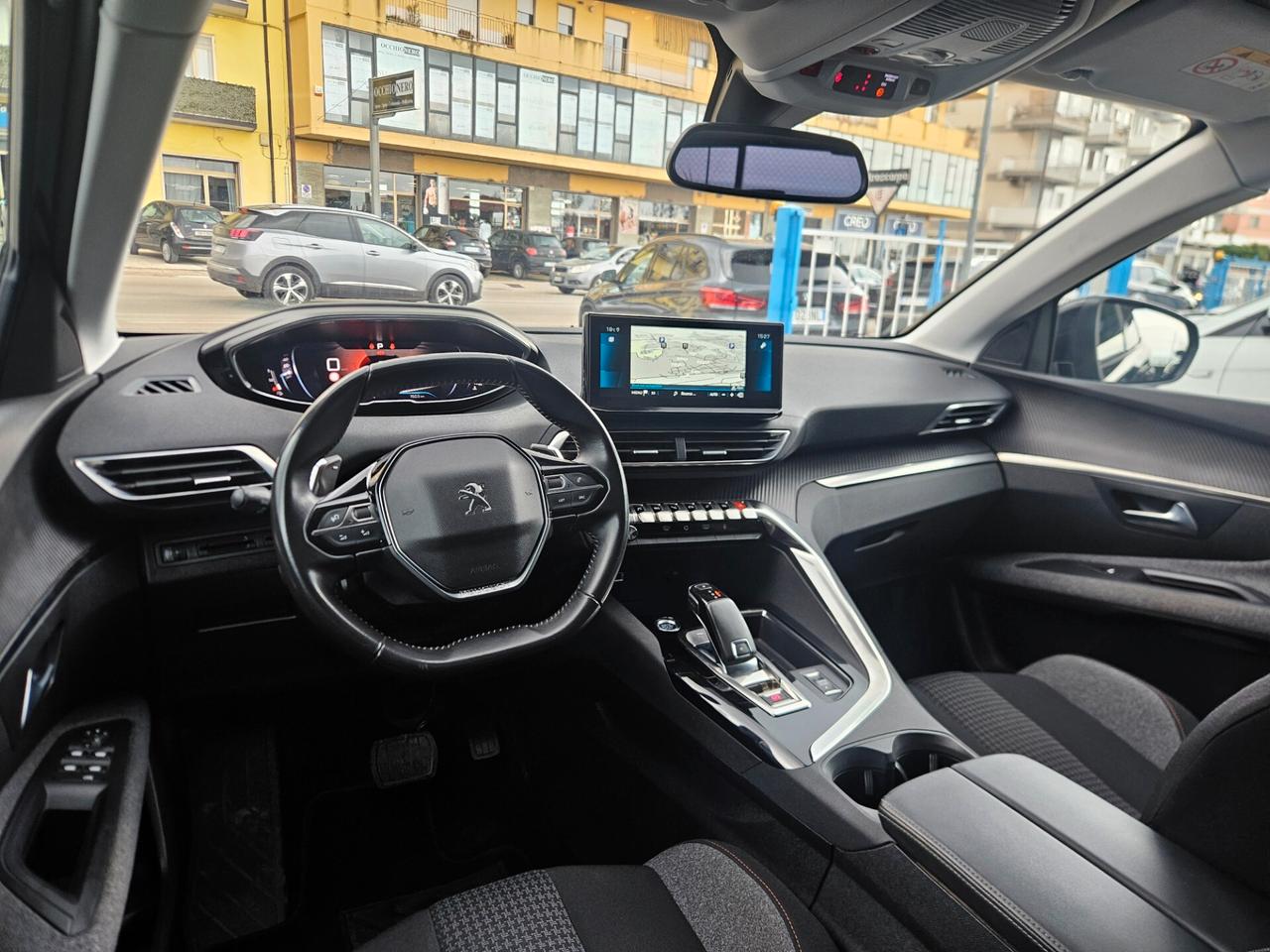 Peugeot 3008 BlueHDi 130 S&S EAT8 Active Business