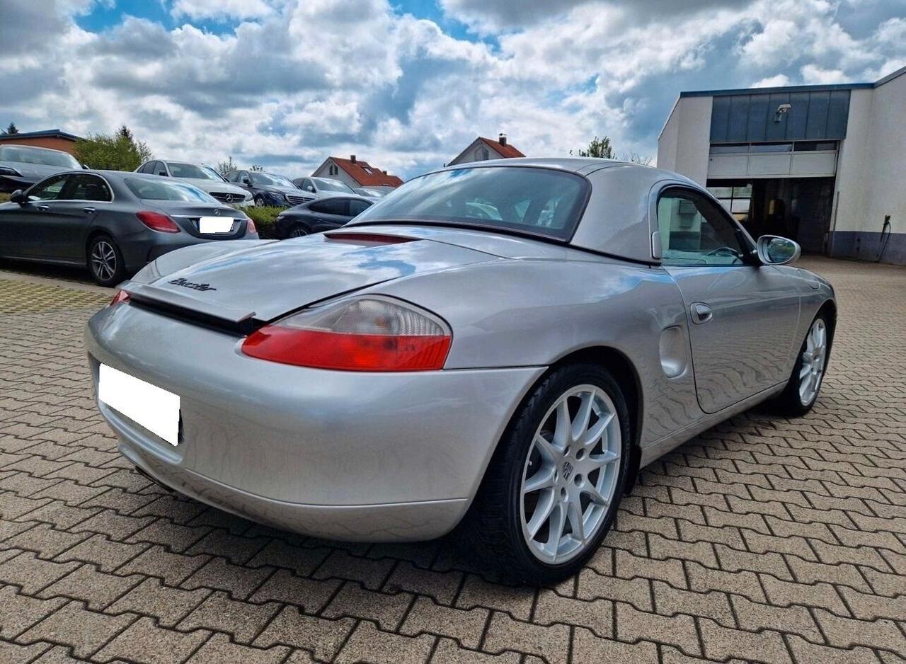 Porsche Boxster 2.7i 24V cat