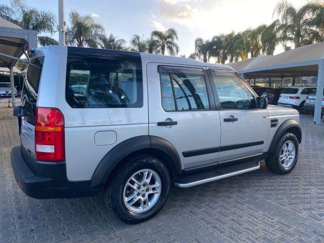 LAND ROVER Discovery 3 2.7 TDV6 HSE 7 POSTI