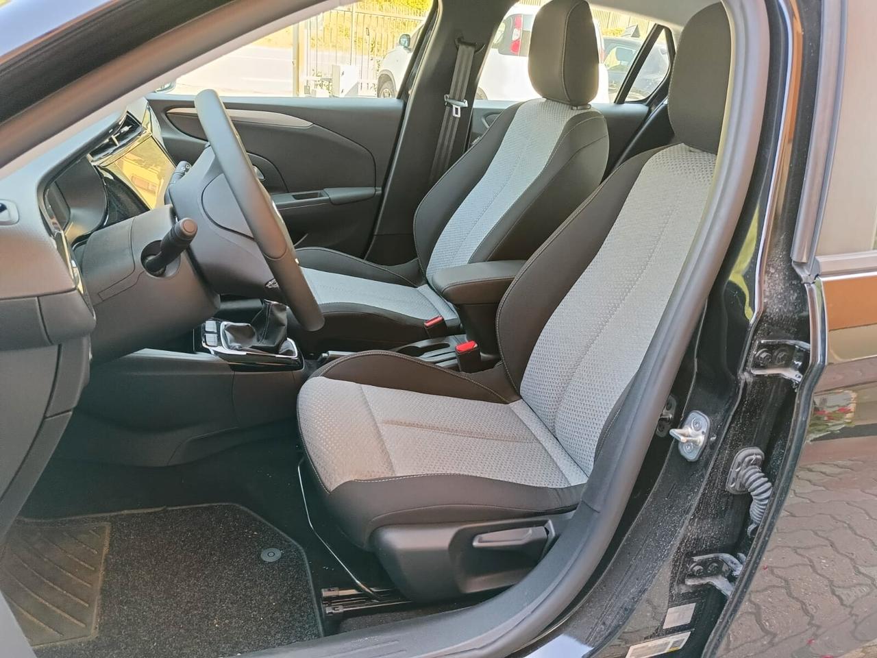 Opel Corsa 1.2 Edition