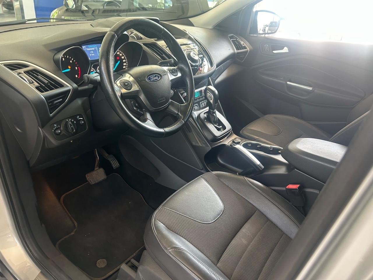 Ford Kuga 2.0 TDCI 140 CV 4WD Titanium