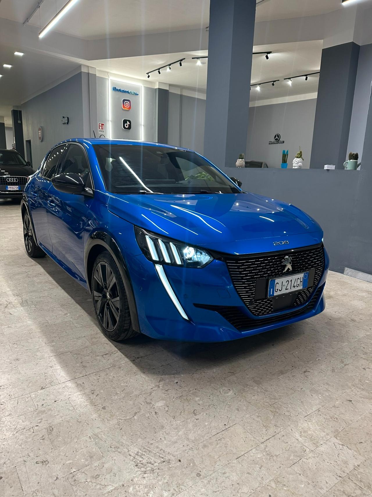 Peugeot 208 PureTech 130 Stop&Start EAT8 5 porte GT