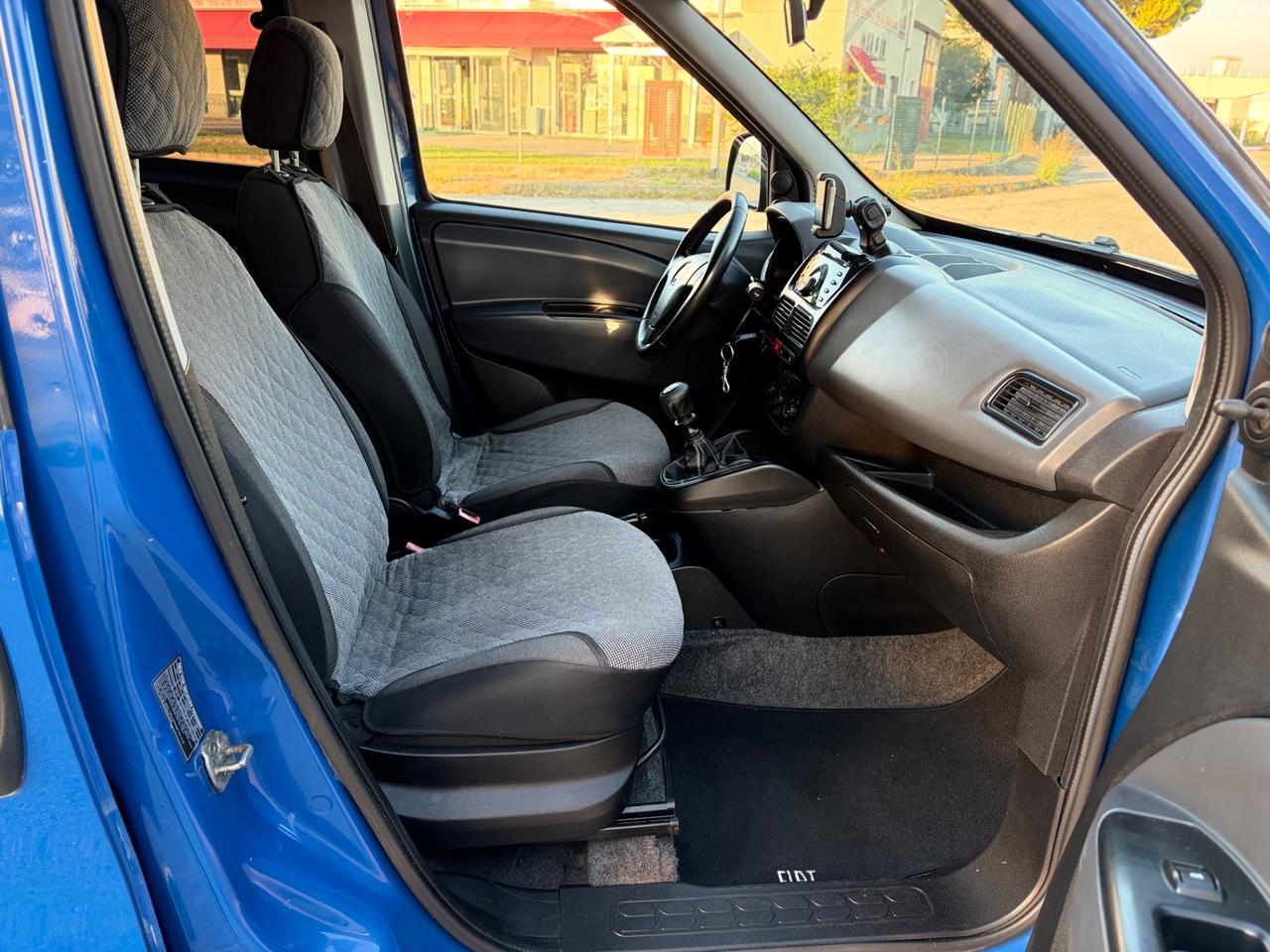 Fiat Doblo 1.4 metano 2012 5 posti 138.000km