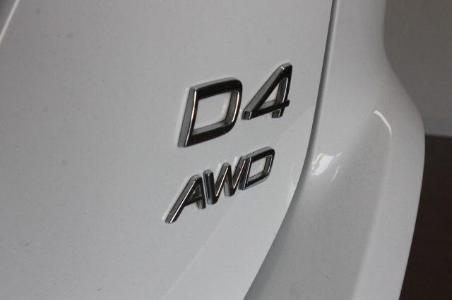 VOLVO XC60 D4 Awd Geartronic R-design Unicoprop. Pelle
